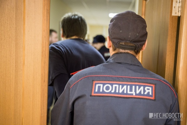 27 декабря работники правоохранительных служб провели обыски в перинатальном центре Красноярска. Информацию о проверках и обысках нам подтвердил источник в силовых структурах Красноярского края 27 декабря работники правоохранительных служб провели обыски в перинатальном центре Красноярска. Информацию о проверках и обысках нам подтвердил источник в силовых структурах Красноярского края