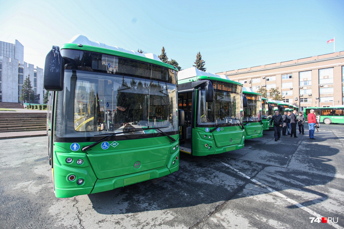 Из 17 новых автобусов к выходу на рейс подготовили пока 11 Из 17 новых автобусов к выходу на рейс подготовили пока 11