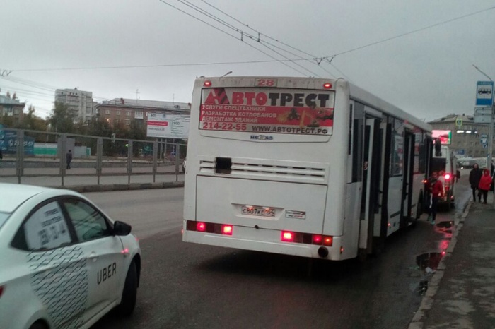 Автобус, в котором произошёл инцидент Автобус, в котором произошёл инцидент