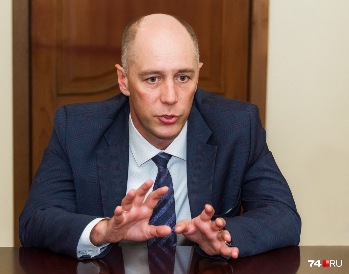 Министр здравоохранения Челябинской области Сергей Приколотин признал проблему с врачами в Катав-Ивановске Министр здравоохранения Челябинской области Сергей Приколотин признал проблему с врачами в Катав-Ивановске