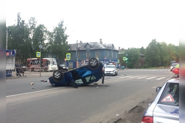 Авария произошла после 20 часов вечера Авария произошла после 20 часов вечера