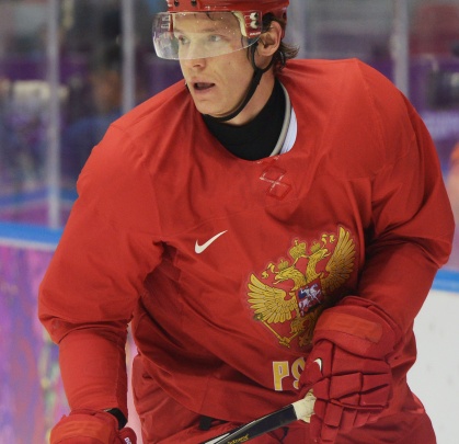 Именитого красноярского хоккеиста из НХЛ Александра Сёмина отказались брать в магнитогорский «Металлург»