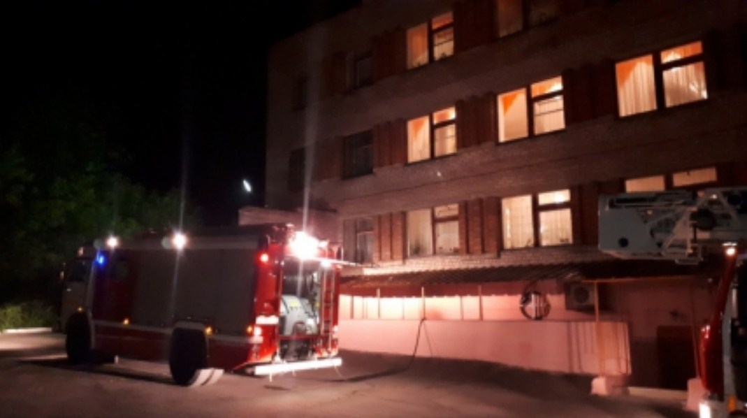 В канун визита Путина в Магнитогорск произошёл пожар в областной психоневрологической больнице № 5 В канун визита Путина в Магнитогорск произошёл пожар в областной психоневрологической больнице № 5