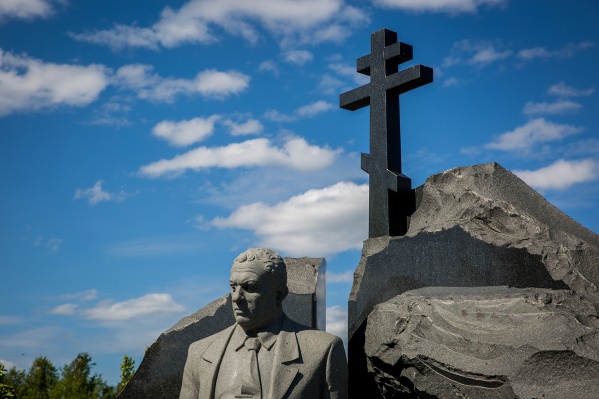 В службе судебных приставов считают, что такое наказание поможет неплательщикам задуматься о бренности бытия В службе судебных приставов считают, что такое наказание поможет неплательщикам задуматься о бренности бытия 