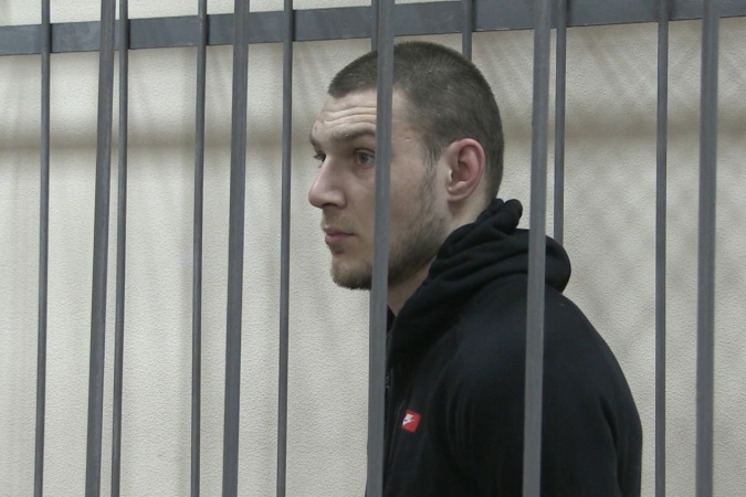 Грабитель вынес из салона «Билайн» в Челябинске 11 телефонов