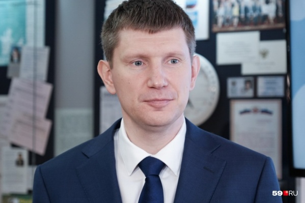 Сам Максим Решетников регулярно отвечает на вопросы жителей в Instagram Сам Максим Решетников регулярно отвечает на вопросы жителей в Instagram