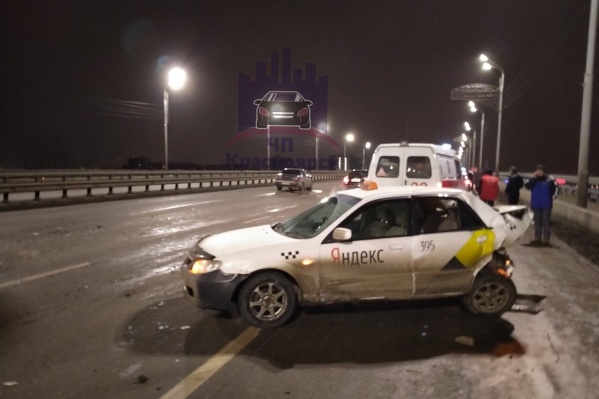 Авария произошла поздно ночью Авария произошла поздно ночью