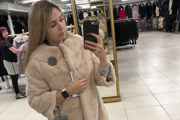 Шубу ярославна сдала в гардероб Шубу ярославна сдала в гардероб