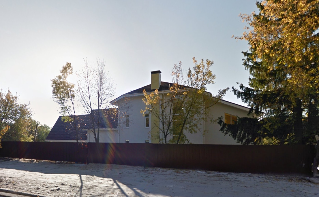 Во саду ли в огороде. Нелегальное детское учреждение открыли
на дачном участке в Нижнем Новгороде