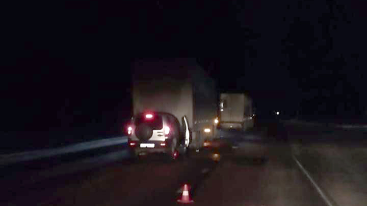 В Башкирии в массовой аварии с двумя грузовиками и внедорожником пострадал человек
