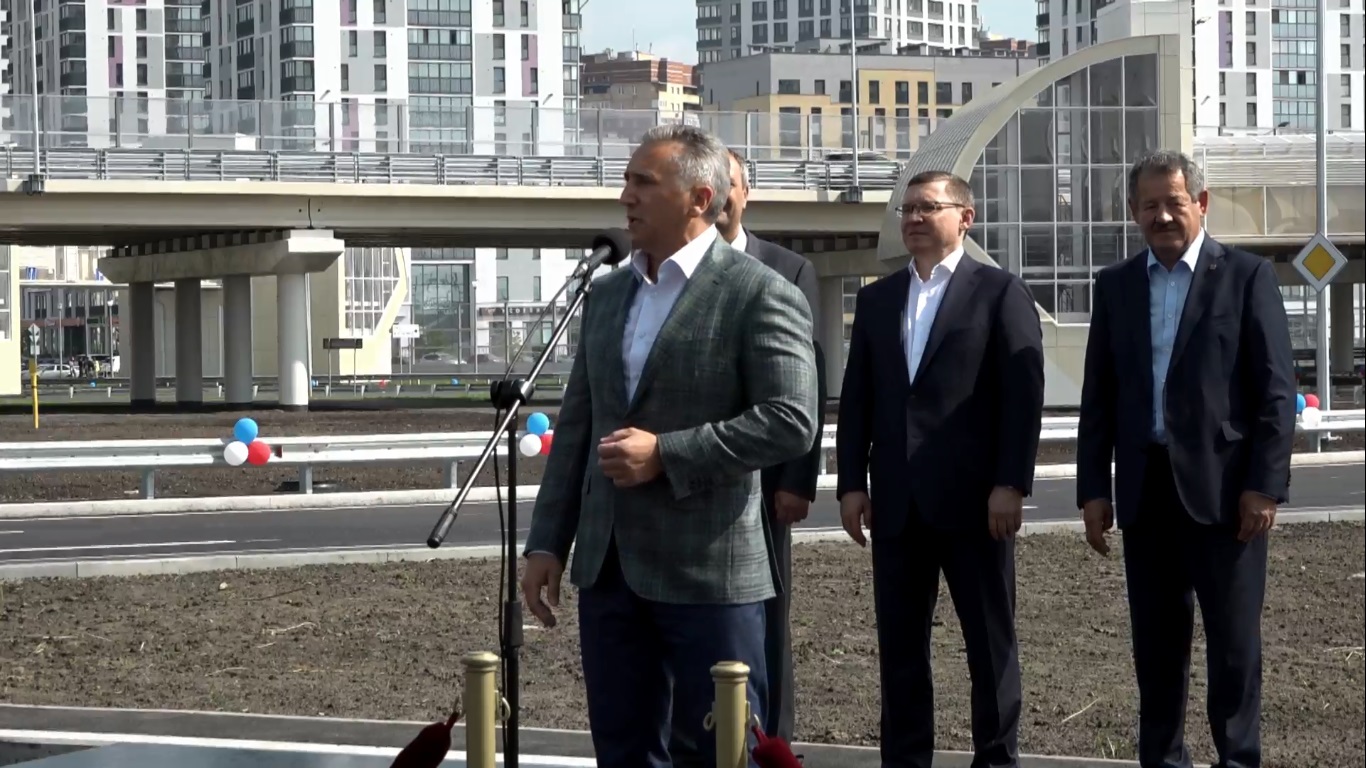На открытие приехал бывший глава региона Владимир Якушев На открытие приехал бывший глава региона Владимир Якушев