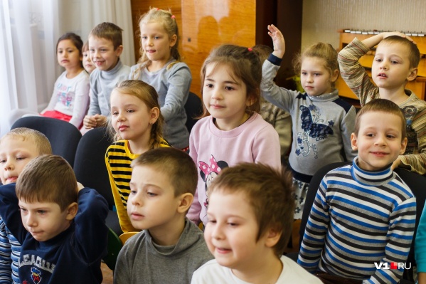 Для 14 групп детишек сделают театральную студию и физкультурный зал Для 14 групп детишек сделают театральную студию и физкультурный зал
