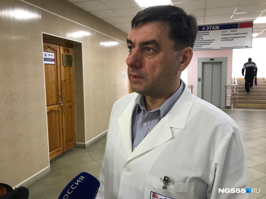 На снимке — главврач КМХЦ Вадим Бережной На снимке — главврач КМХЦ Вадим Бережной