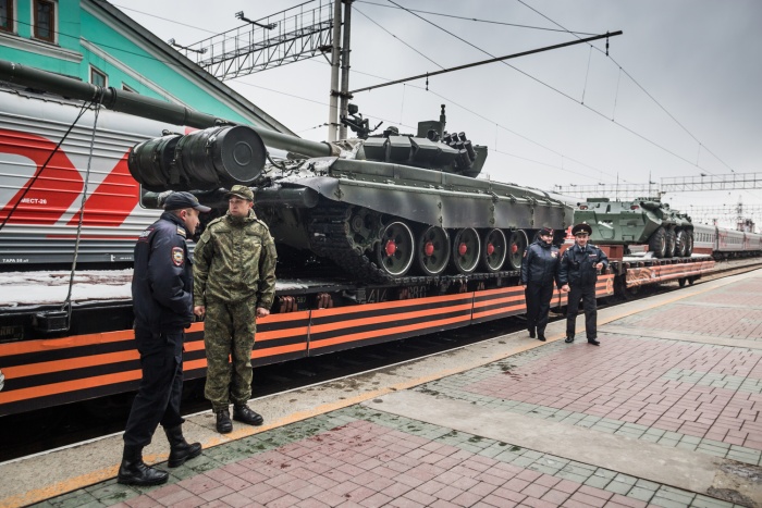 Агитпоезд прибыл на вокзал Новосибирск-Главный Агитпоезд прибыл на вокзал Новосибирск-Главный