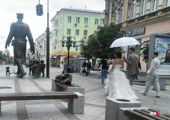 Ленинградскую украшает гигантская фигура дяди Степы<br>
