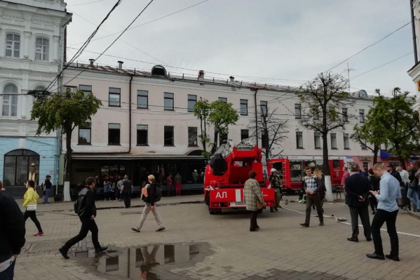 Пожар переполошил полгорода Пожар переполошил полгорода