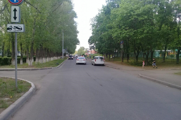 ДТП в Тольятти произошло средь бела дня ДТП в Тольятти произошло средь бела дня 