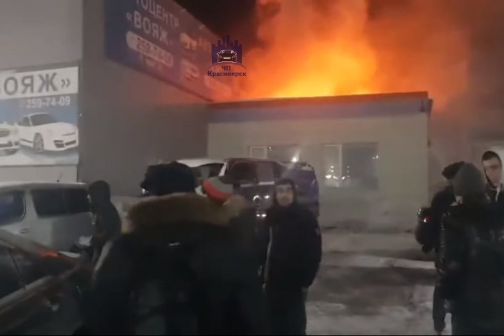 В пожаре обошлось без
пострадавших В пожаре обошлось без
пострадавших