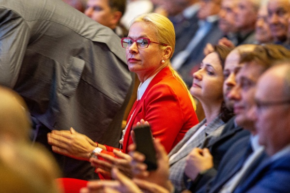 Анна Терешкова стала заместителем мэра Новосибирска, при этом она продолжит возглавлять профильный департамент Анна Терешкова стала заместителем мэра Новосибирска, при этом она продолжит возглавлять профильный департамент