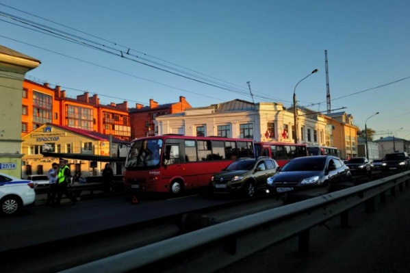 ДТП на Московском проспекте случилось в час пик ДТП на Московском проспекте случилось в час пик