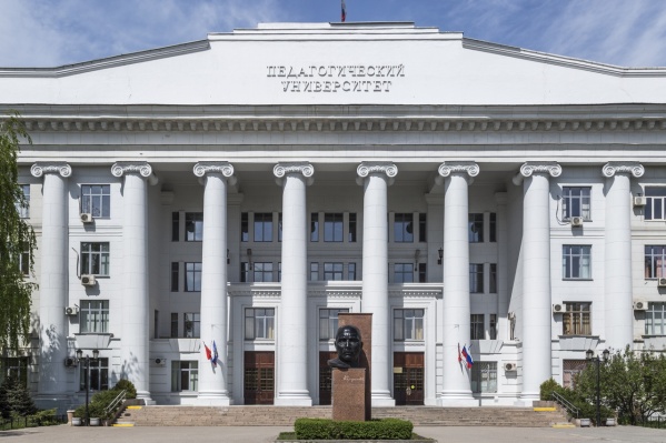 О женщине тепло отзывались и в садике, где она работала раньше, и на новом месте, но закон есть закон О женщине тепло отзывались и в садике, где она работала раньше, и на новом месте, но закон есть закон