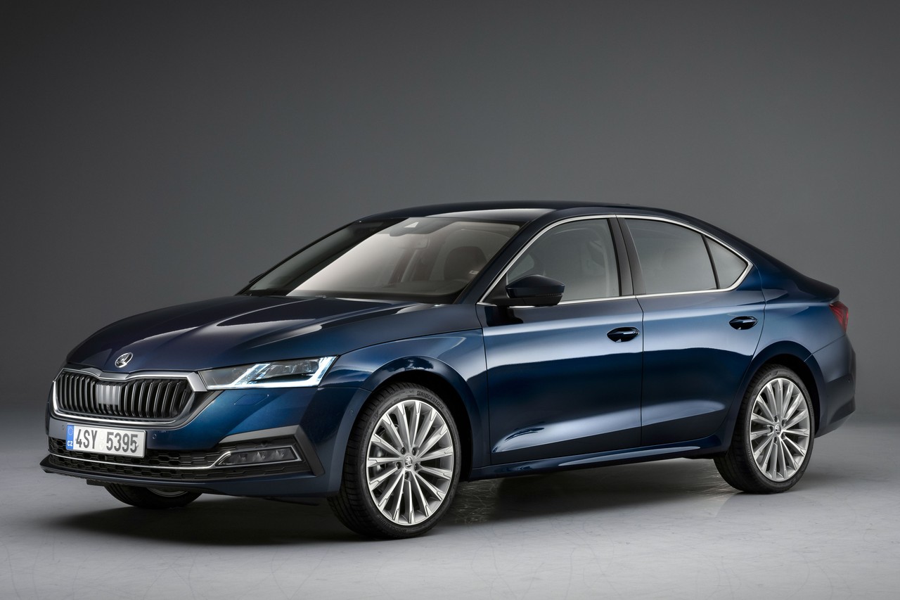 SKODA Octavia четвёртого поколения появится во второй половине года SKODA Octavia четвёртого поколения появится во второй половине года