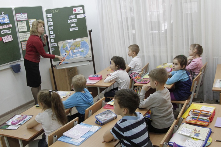 Первая смена сегодня не учится Первая смена сегодня не учится