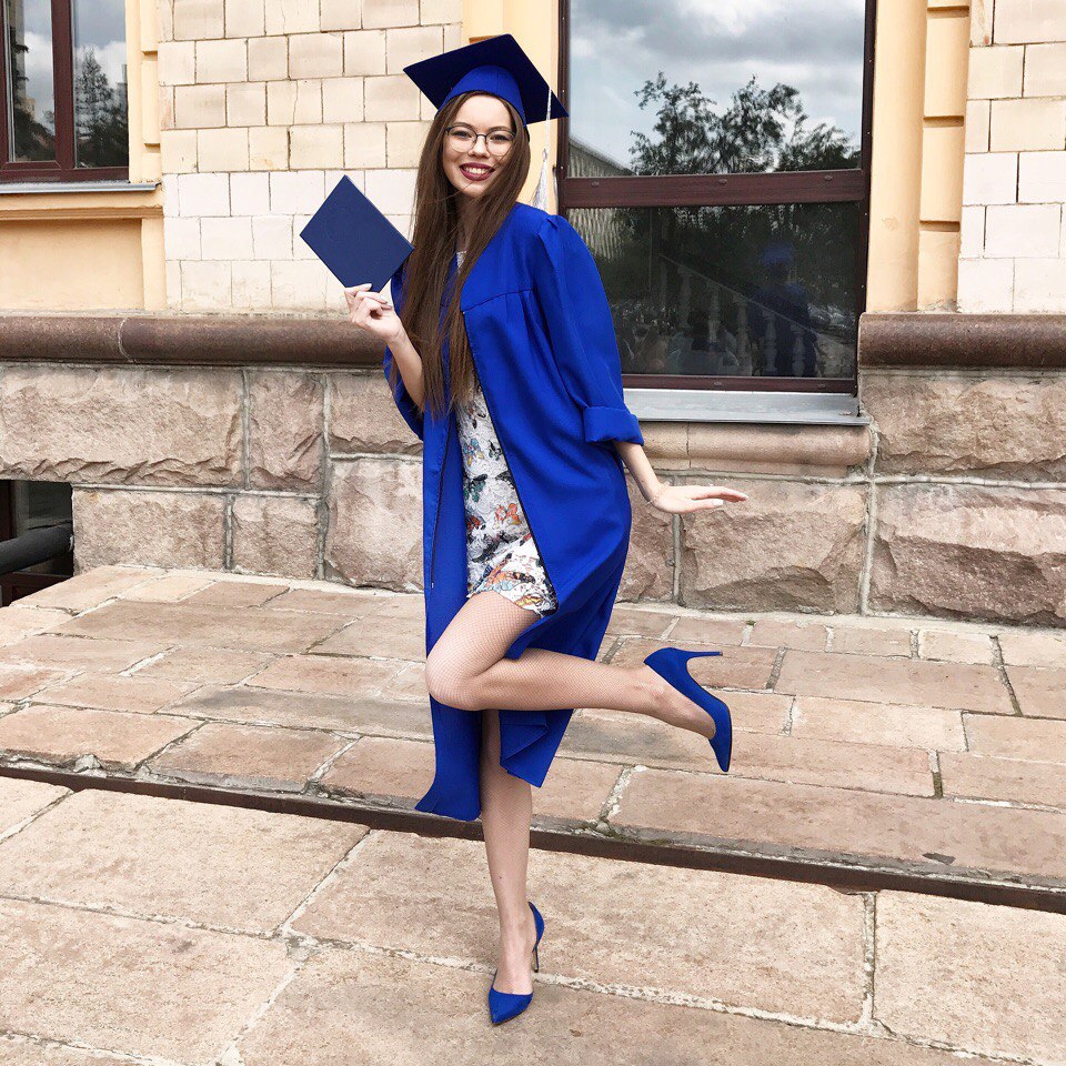 Елизавета — выпускница журфака ЮУрГУ Елизавета — выпускница журфака ЮУрГУ