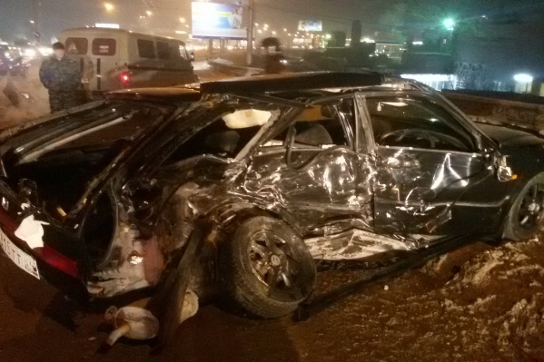 Авария на проезде Энергетиков произошла в 21:25 Авария на проезде Энергетиков произошла в 21:25