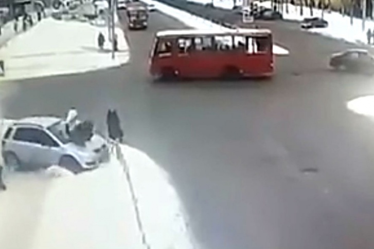ДТП произошло за Волгой ДТП произошло за Волгой