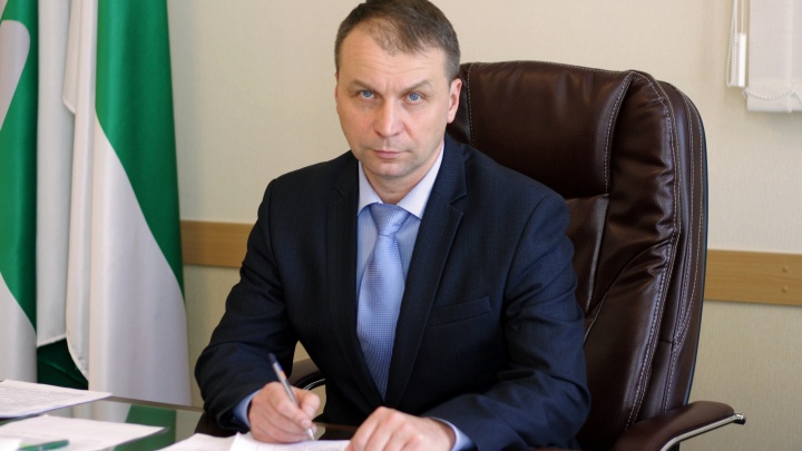 Один из последних: глава администрации Кургана Андрей Потапов завёл страничку в соцсети