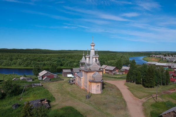 Сейчас церковь практически восстановлена — осталось провести столярные работы и заняться внутренним убранством. На это потребовалось около 11 лет Сейчас церковь практически восстановлена — осталось провести столярные работы и заняться внутренним убранством. На это потребовалось около 11 лет