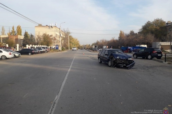 Молодой водитель не справился с управлением Молодой водитель не справился с управлением 