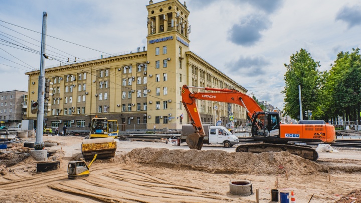 В Перми начинают реконструкцию нового участка улицы Революции. Публикуем график перекрытий
