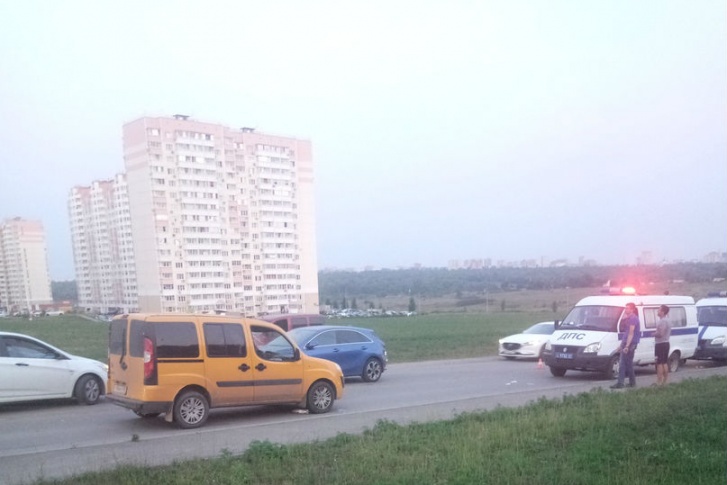 Авария произошла на улице Платона Кляты Авария произошла на улице Платона Кляты