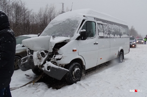 ДТП произошло под Краснокамском на трассе ДТП произошло под Краснокамском на трассе