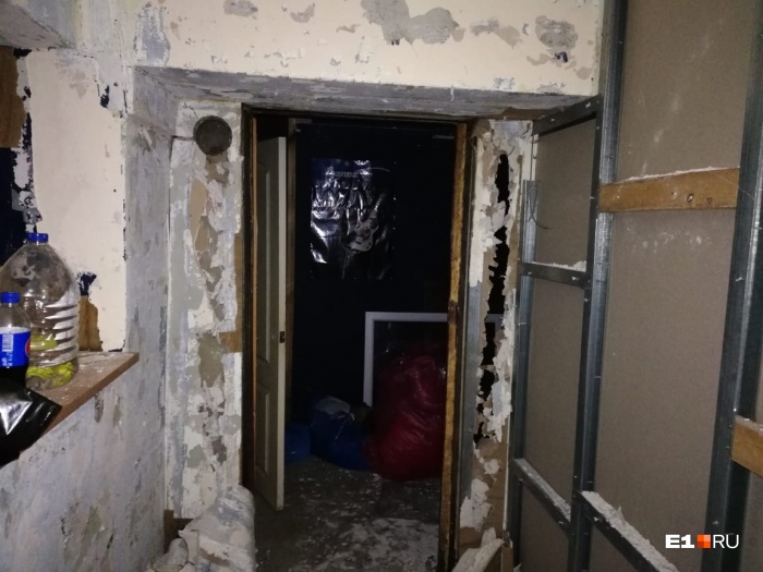 В таком виде оказалась студия после того, как из нее съехал арендатор В таком виде оказалась студия после того, как из нее съехал арендатор
