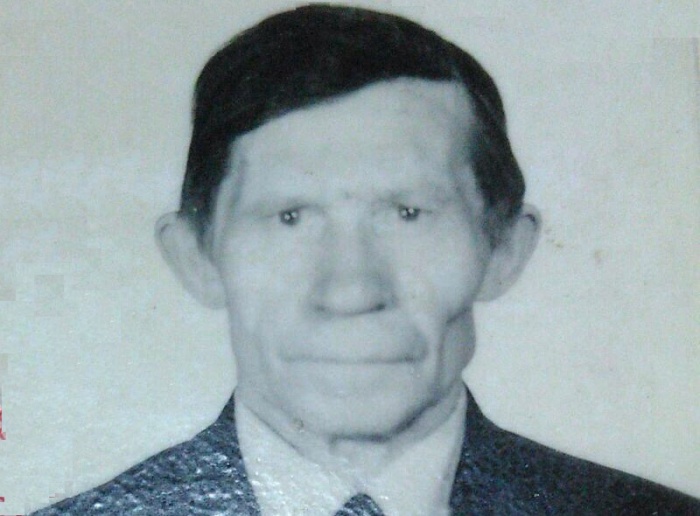 По словам родственников, у Рудольфа Николаевича с собой ничего нет, и уехать на транспорте он не может По словам родственников, у Рудольфа Николаевича с собой ничего нет, и уехать на транспорте он не может