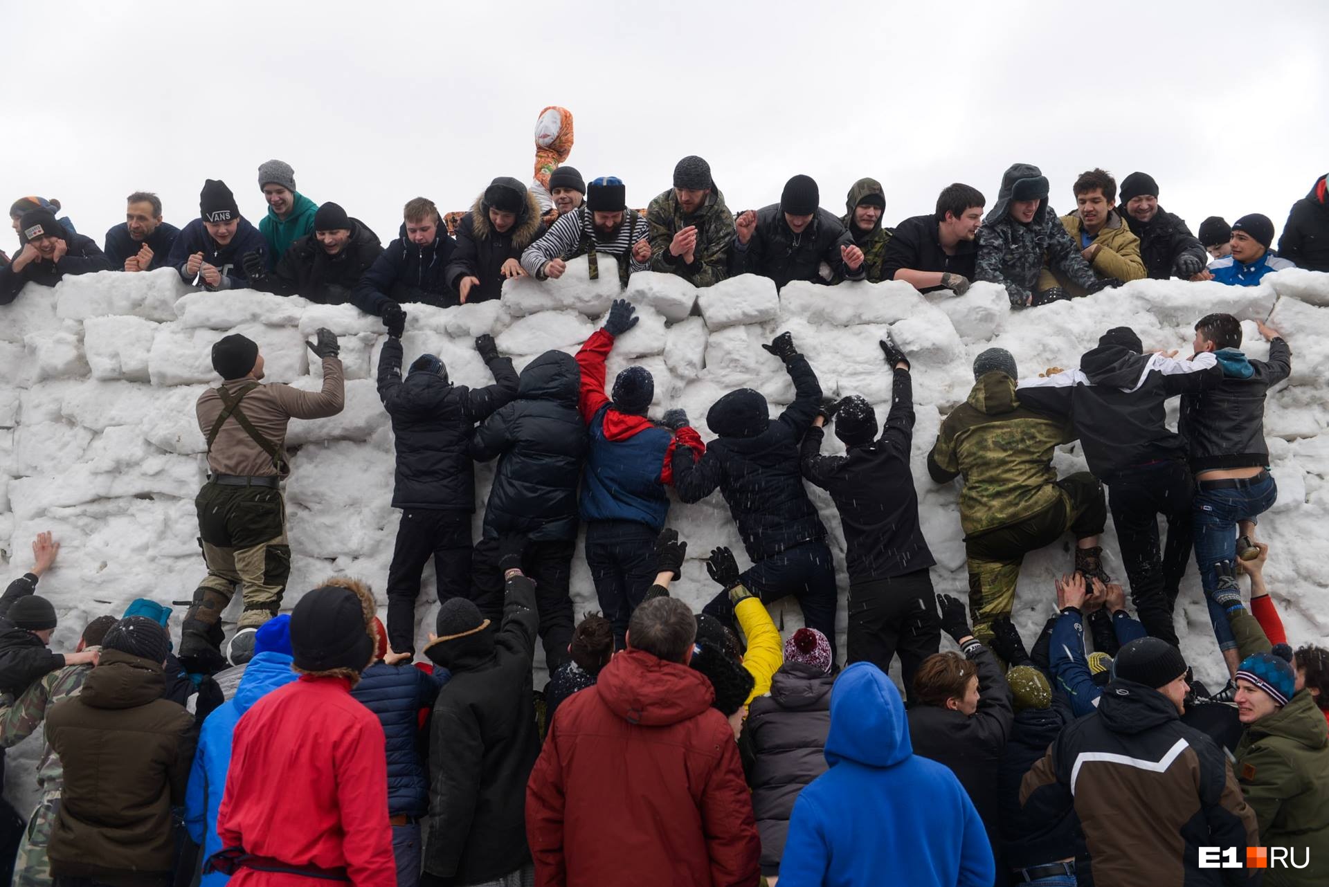 Суровая уральская стенка Суровая уральская стенка