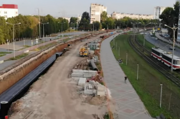 На Ташкентской перекладывают теплосеть протяженностью 2,5 километра На Ташкентской перекладывают теплосеть протяженностью 2,5 километра