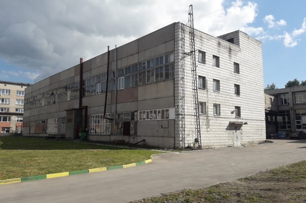 Руководство вуза заказало ремонт аварийного здания за 230 миллионов рублей Руководство вуза заказало ремонт аварийного здания за 230 миллионов рублей