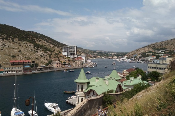 Сервиса, по словам спортсмена, в Крыму так и не появилось Сервиса, по словам спортсмена, в Крыму так и не появилось