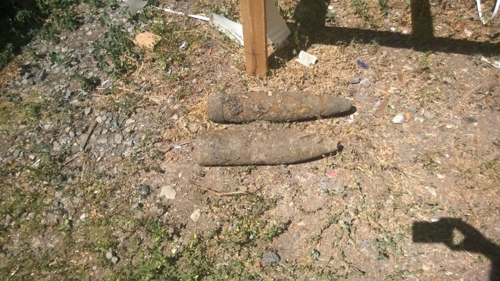 На улице в Уфе нашли два снаряда