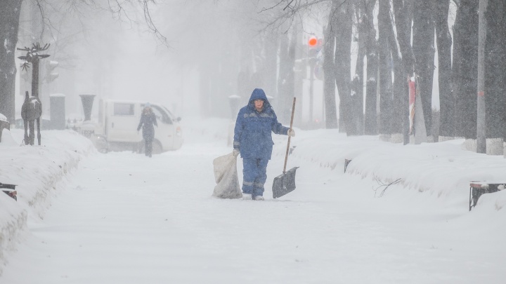 МЧС предупредило о сильном снегопаде в Прикамье