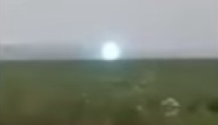 Житель Башкирии заснял шаровую молнию на видео