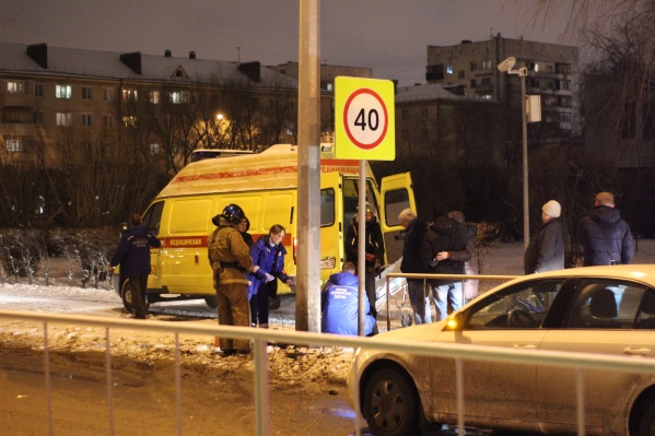 Пешеход, попавший под колеса, травмировал ногу Пешеход, попавший под колеса, травмировал ногу