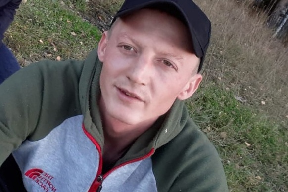 С собой у него был только телефон С собой у него был только телефон