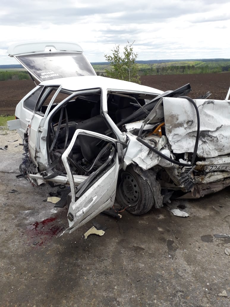 «Машина разлетелась пополам»: под Артями в ДТП пострадали три человека, одна женщина погибла