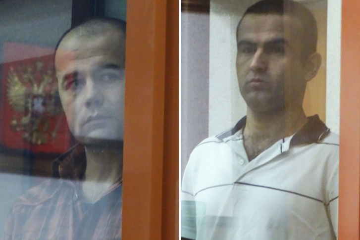 Собирджон Косимов (слева) всю вину отрицал, Махмадали Наврузов заявил, что все преступления совершил в одиночку Собирджон Косимов (слева) всю вину отрицал, Махмадали Наврузов заявил, что все преступления совершил в одиночку