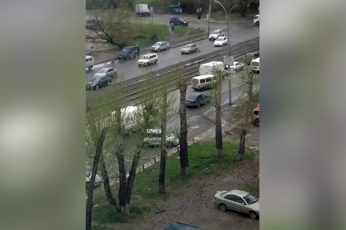 От удара пешеход отлетел на несколько метров От удара пешеход отлетел на несколько метров